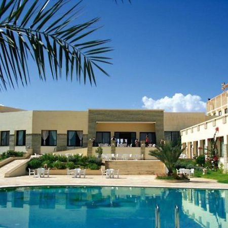 Sufetula Hotel Sbeitla Екстериор снимка